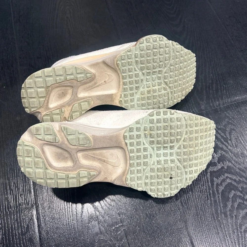 Nike R Med - Picture 4 of 6